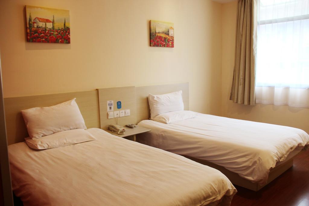 ג'ינאן Hanting Hotel Ji'Nan Jiefang Road 2Nd חדר תמונה