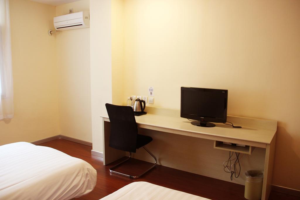 ג'ינאן Hanting Hotel Ji'Nan Jiefang Road 2Nd חדר תמונה