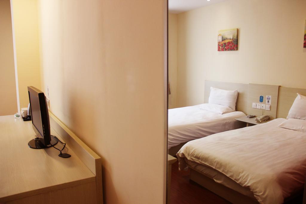 ג'ינאן Hanting Hotel Ji'Nan Jiefang Road 2Nd חדר תמונה